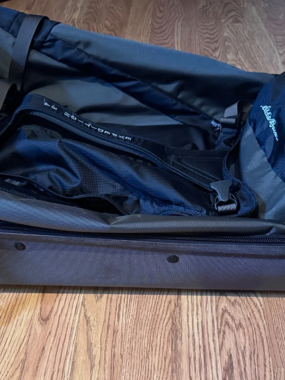 Eddie Bauer Expedition 34 Duffel Bag